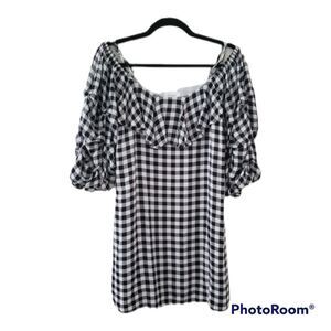 *Everly Black/White Check off Shoulder Top Sz.S